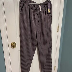 Auden Men's Charcoal Striped Dress Pants H8